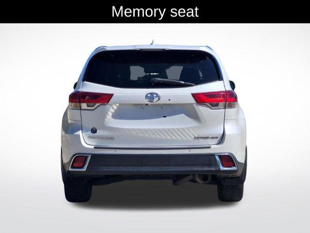 2018 Toyota Highlander Limited Platinum
