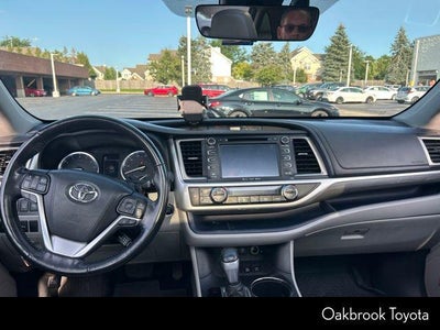 2017 Toyota Highlander Limited Platinum