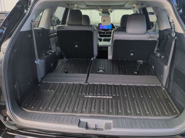 2026 Toyota HIGHLANDER HEV Platinum