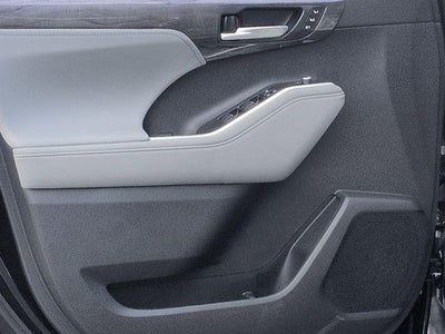 2026 Toyota HIGHLANDER HEV Platinum