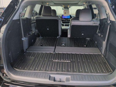 2026 Toyota HIGHLANDER HEV Platinum