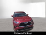 2022 Toyota Highlander Hybrid Platinum