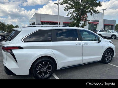 2026 Toyota Sienna Platinum 7 Passenger