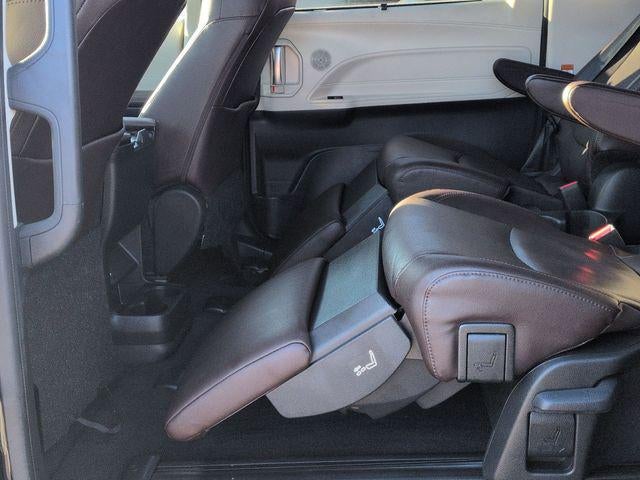 2024 Toyota SIENNA PLT AWD Platinum 7 Passenger