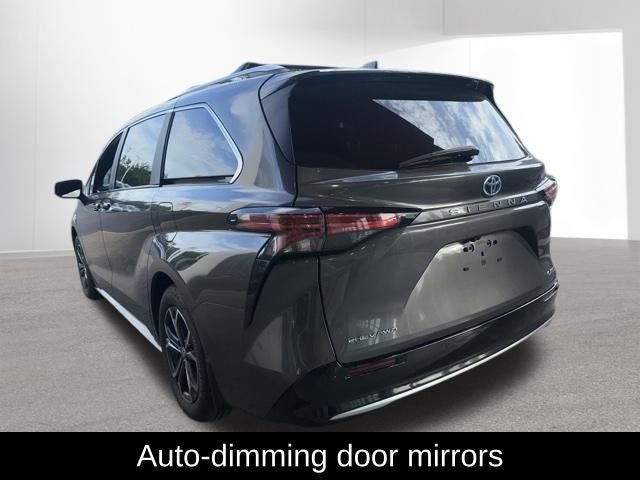 2025 Toyota Sienna Platinum 7 Passenger