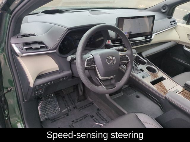 2025 Toyota Sienna Platinum 7 Passenger