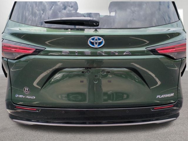 2025 Toyota Sienna Platinum 7 Passenger