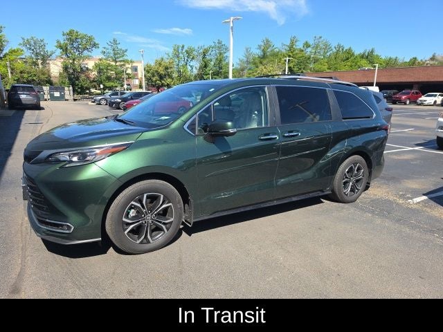 2025 Toyota Sienna Platinum 7 Passenger