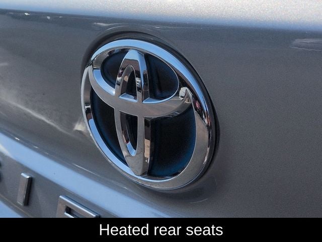 2024 Toyota Sienna Platinum 7 Passenger