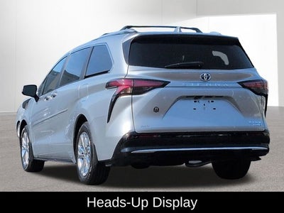 2024 Toyota Sienna Platinum 7 Passenger