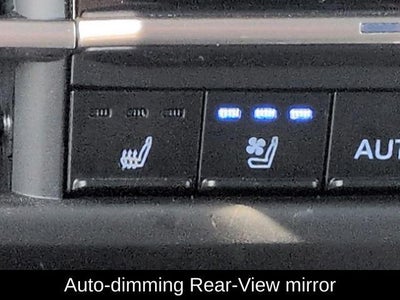 2024 Toyota Sienna Platinum 7 Passenger