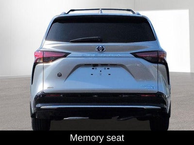 2024 Toyota Sienna Platinum 7 Passenger