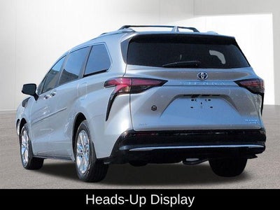 2024 Toyota Sienna Platinum 7 Passenger