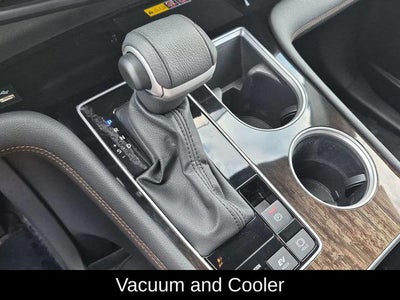 2025 Toyota Sienna Platinum 7 Passenger