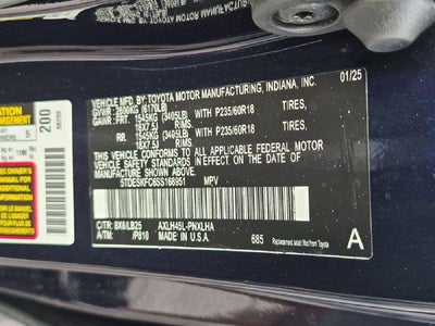 2025 Toyota Sienna Platinum 7 Passenger