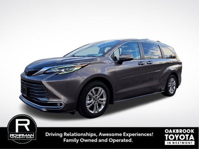 2024 Toyota Sienna Platinum 7 Passenger