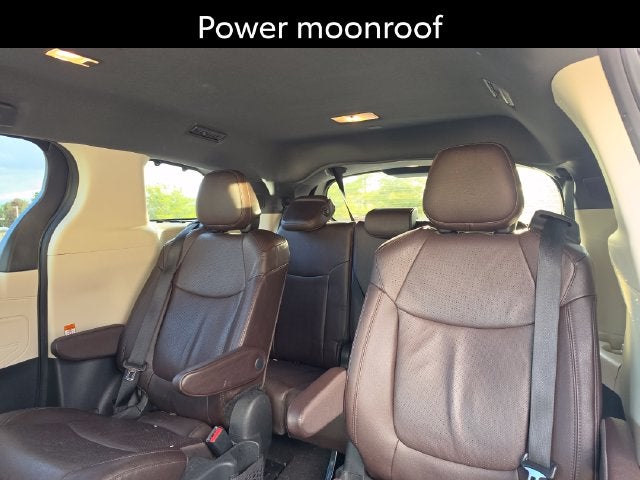 2024 Toyota Sienna Platinum 7 Passenger