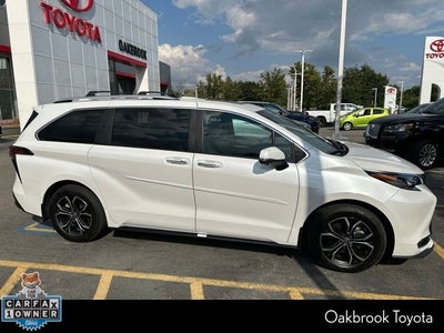 2025 Toyota Sienna Platinum 7 Passenger