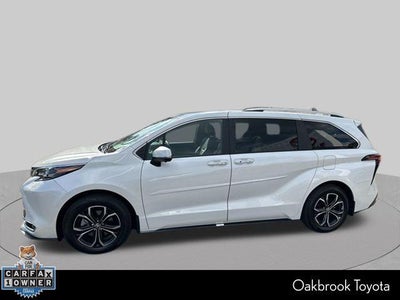 2025 Toyota Sienna Platinum 7 Passenger