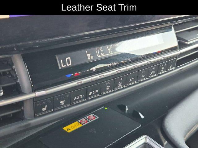 2025 Toyota Sienna Platinum 7 Passenger