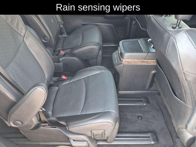 2025 Toyota Sienna Platinum 7 Passenger