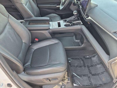 2025 Toyota Sienna Platinum 7 Passenger