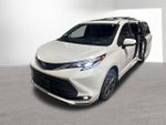 2025 Toyota Sienna Platinum 7 Passenger