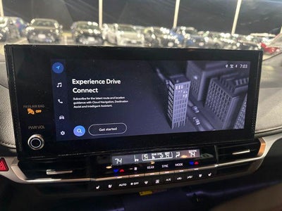 2025 Toyota SIENNA PLT AWD Platinum 7 Passenger