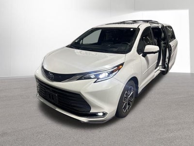 2025 Toyota SIENNA PLT AWD Platinum 7 Passenger