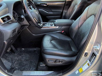 2021 Toyota HIGHLANDER Platinum