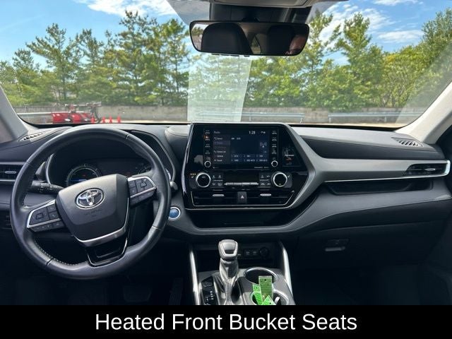 2021 Toyota Highlander Hybrid XLE