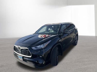 2020 Toyota HIGHLANDER XLE