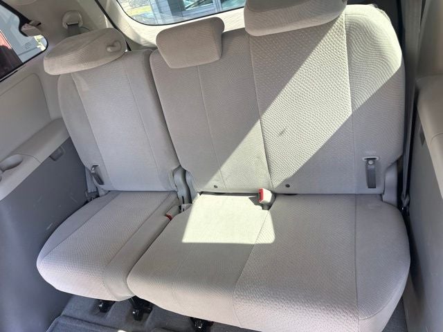 2014 Toyota SIENNA LE 3.5L LE 7 Passenger