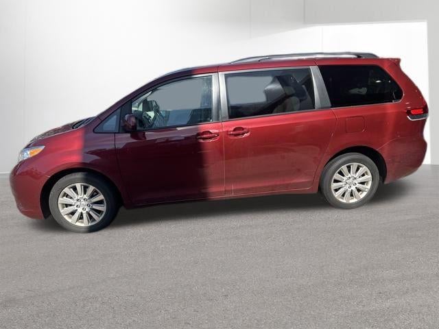 2014 Toyota SIENNA LE 3.5L LE 7 Passenger