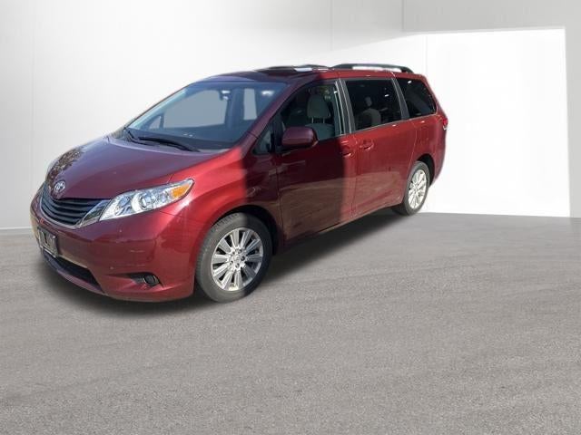 2014 Toyota SIENNA LE 3.5L LE 7 Passenger