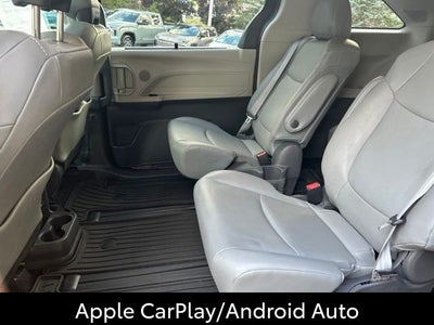 2021 Toyota Sienna XLE