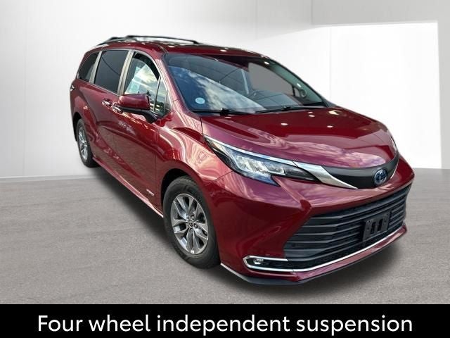 2021 Toyota Sienna XLE