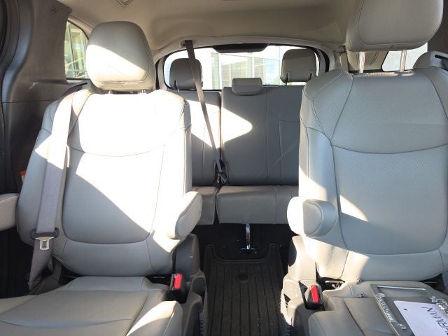 2025 Toyota Sienna XLE 7 Passenger