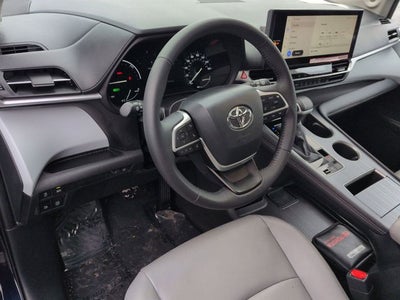 2025 Toyota SIENNA XLE AWD XLE 7 Passenger