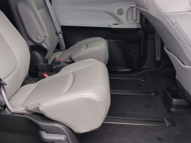 2025 Toyota SIENNA XLE AWD XLE 7 Passenger