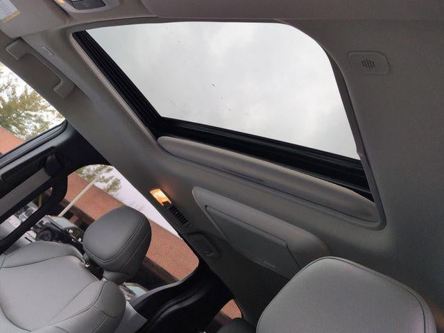 2025 Toyota SIENNA XLE AWD XLE 7 Passenger