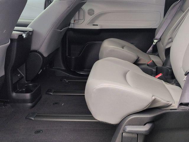 2025 Toyota SIENNA XLE AWD XLE 7 Passenger