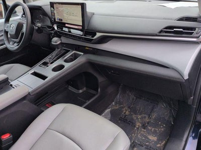 2025 Toyota SIENNA XLE AWD XLE 7 Passenger
