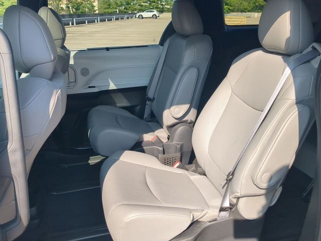 2025 Toyota Sienna XLE 7 Passenger