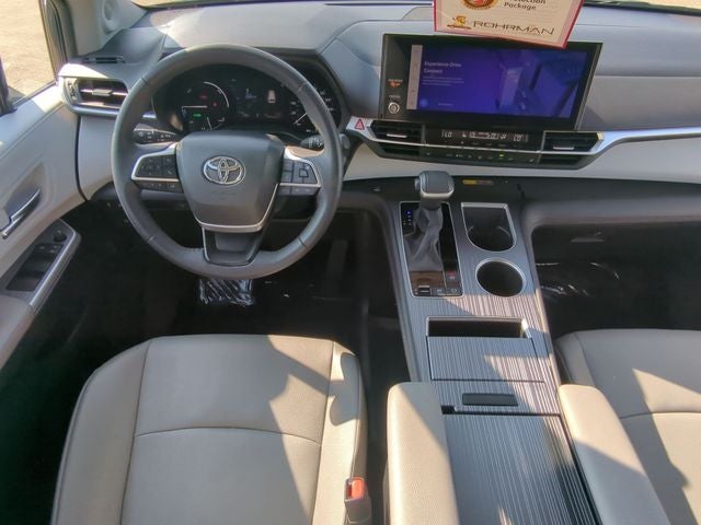 2025 Toyota Sienna XLE 7 Passenger