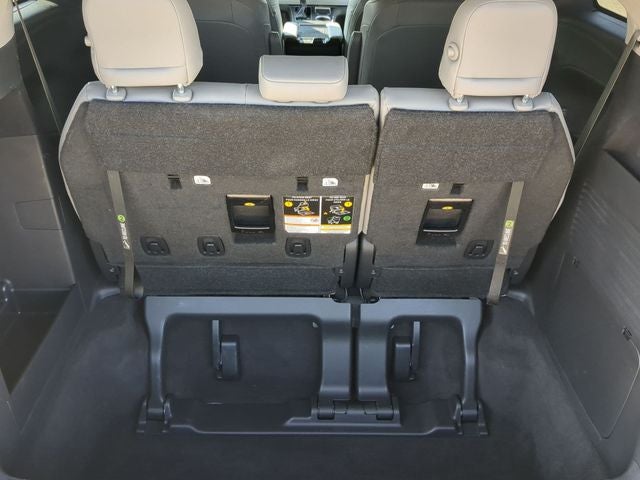 2025 Toyota Sienna XLE 7 Passenger