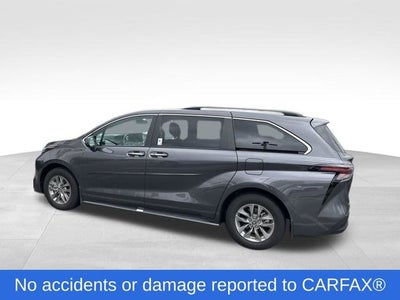 2025 Toyota Sienna XLE 7 Passenger