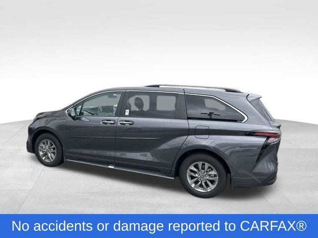 2025 Toyota Sienna XLE 7 Passenger