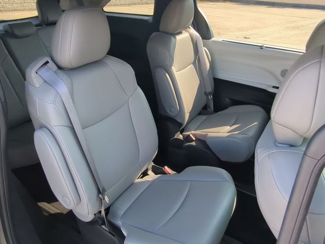 2025 Toyota Sienna XLE 7 Passenger