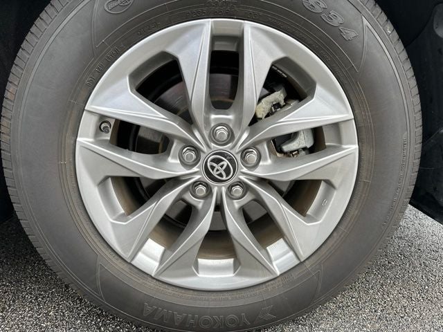 2025 Toyota Sienna XLE 7 Passenger